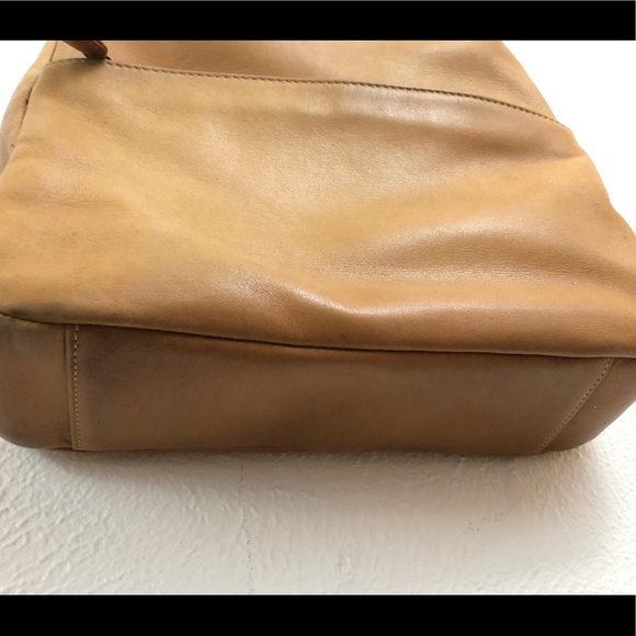 ♦️SOLD♦️Tignanello handbag - Picture 7 of 8